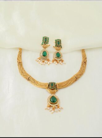 NECKLACE SET