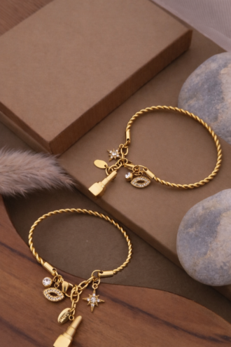 ANTI TARNISH BRACELET WITH CHARMS